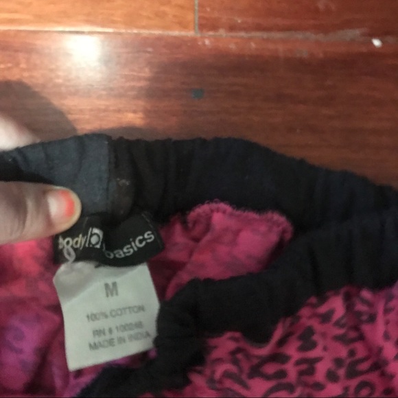 Hot pink n black leopard print pajamas - Picture 3 of 5